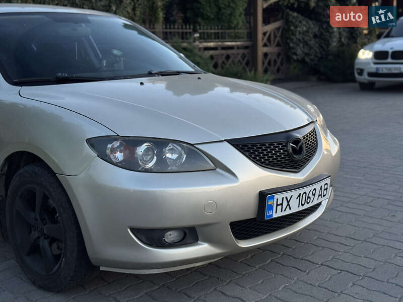 Седан Mazda 3 2005 в Летичіві