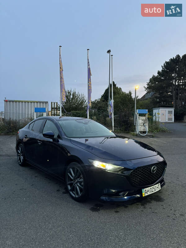 Седан Mazda 3 2019 в Киеве фото 3 Седан Mazda 3 2019 в Киеве