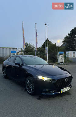 Седан Mazda 3 2019 в 