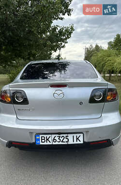 Седан Mazda 3 2005 в 