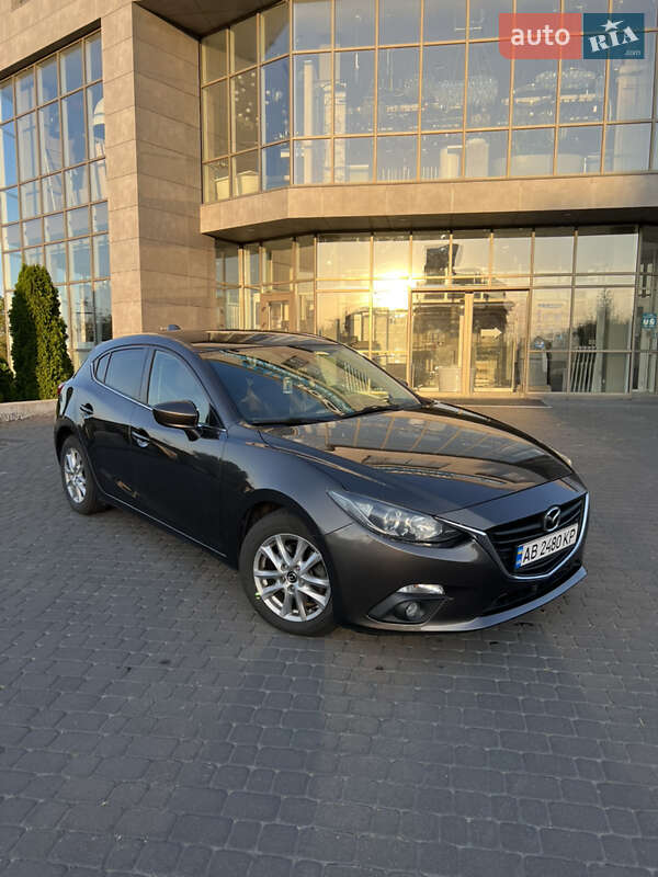 Хэтчбек Mazda 3 2014 в 