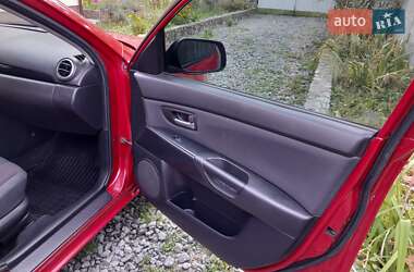 Седан Mazda 3 2006 в 