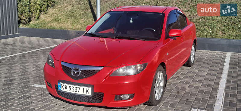 Седан Mazda 3 2007 в 