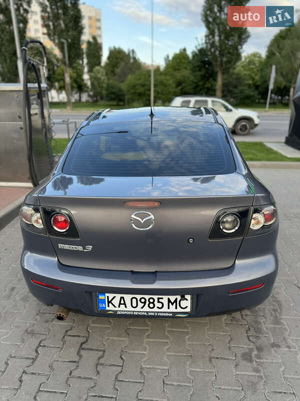 Седан Mazda 3 2007 в Софиевской Борщаговке