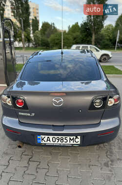 Седан Mazda 3 2007 в 