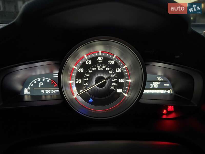 Седан Mazda 3 2013 в Виннице