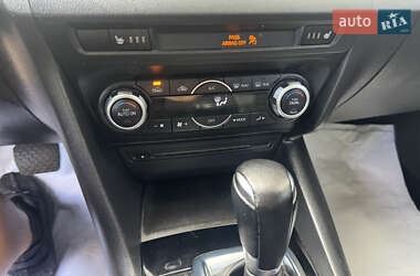 Седан Mazda 3 2013 в 