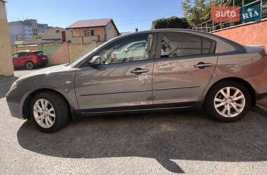 Седан Mazda 3 2007 в 