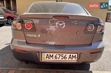 Седан Mazda 3 2007 в 