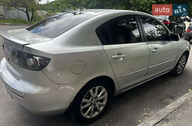 Седан Mazda 3 2006 в 