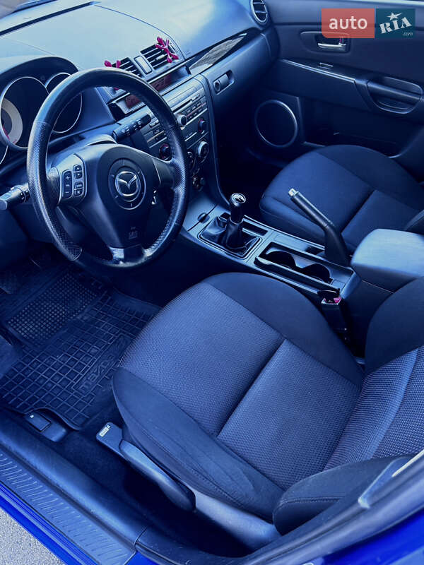 Хэтчбек Mazda 3 2007 в Киеве