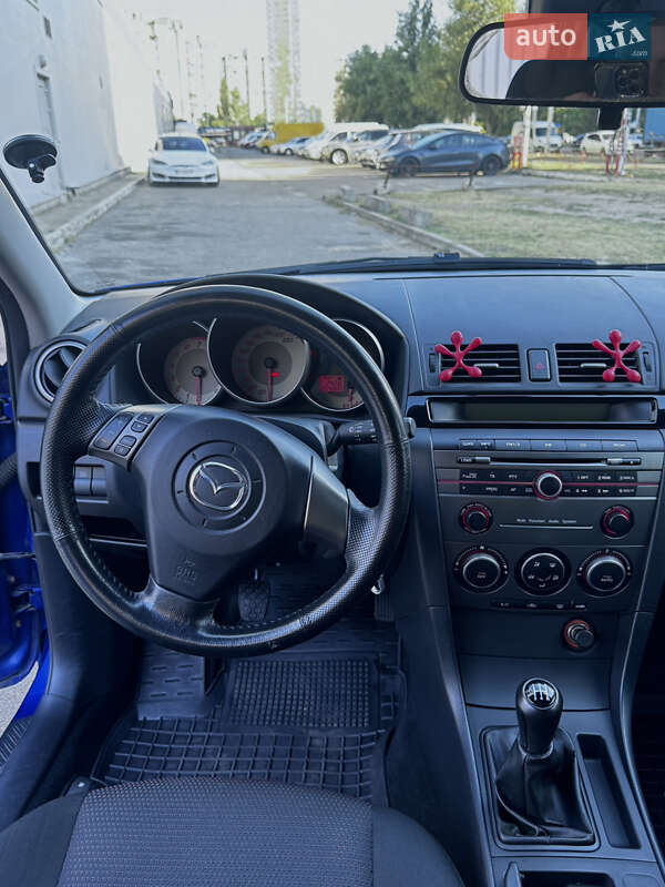 Хэтчбек Mazda 3 2007 в Киеве