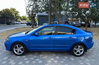 Седан Mazda 3 2005 в 