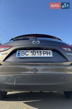 Хэтчбек Mazda 3 2014 в 