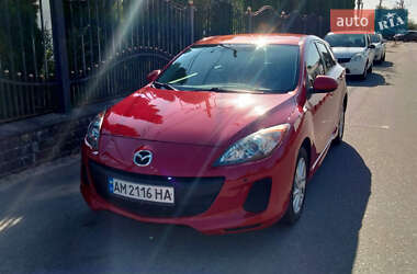 Хетчбек Mazda 3 2013 в Житомирі