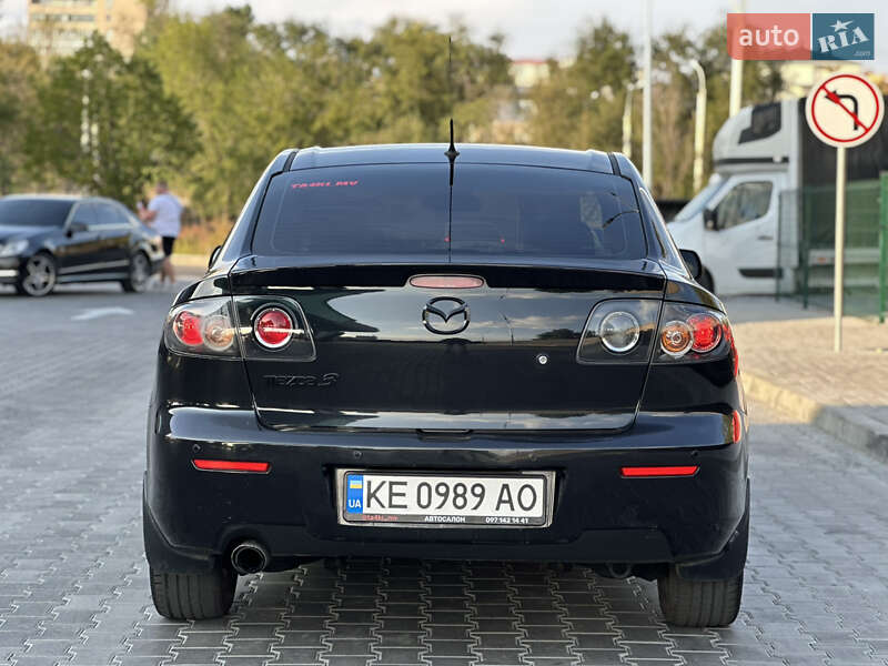 Седан Mazda 3 2009 в Днепре