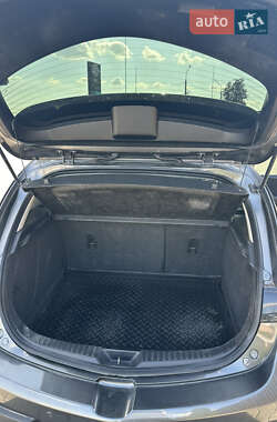 Хэтчбек Mazda 3 2011 в 