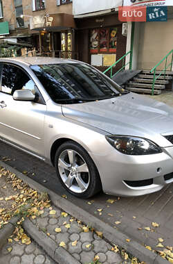 Хэтчбек Mazda 3 2005 в 