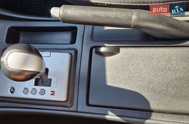 Седан Mazda 3 2006 в 