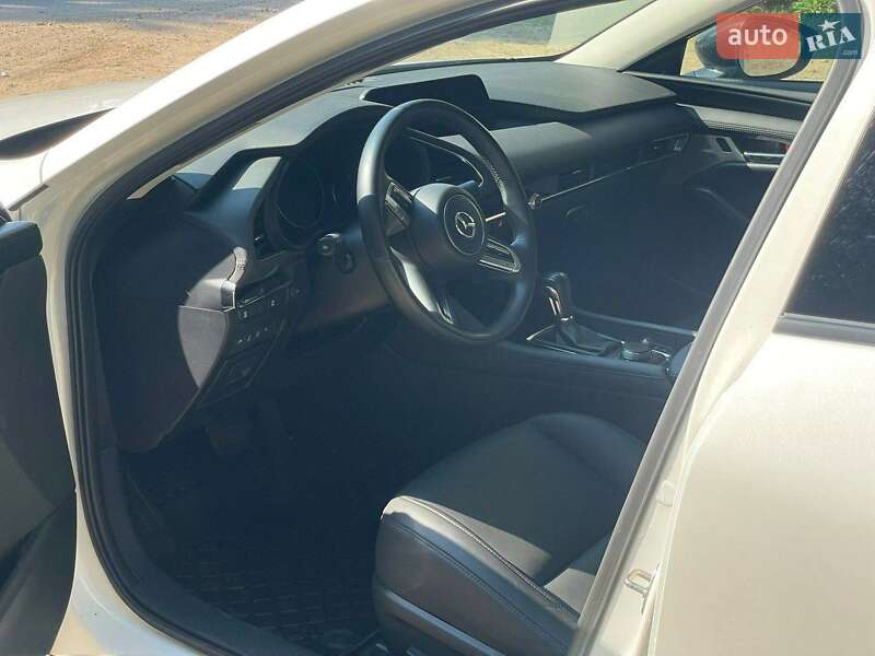 Седан Mazda 3 2021 в Киеве