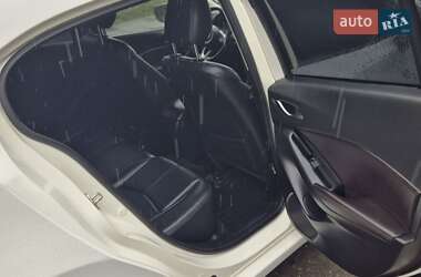 Хэтчбек Mazda 3 2018 в 