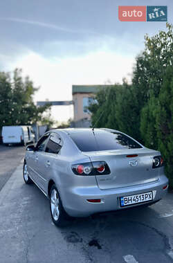 Седан Mazda 3 2005 в 