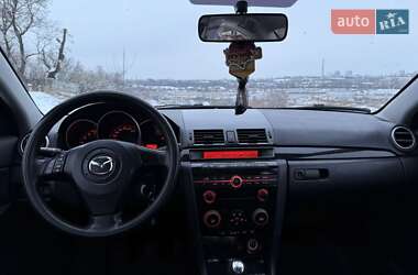 Хэтчбек Mazda 3 2005 в 