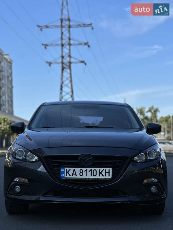 Хэтчбек Mazda 3 2014 в Киеве