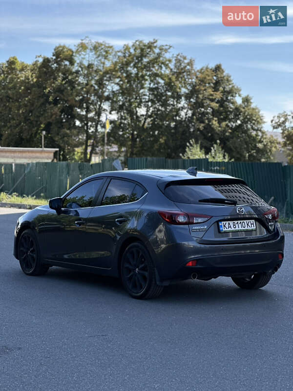 Хэтчбек Mazda 3 2014 в Киеве