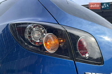 Хэтчбек Mazda 3 2005 в 
