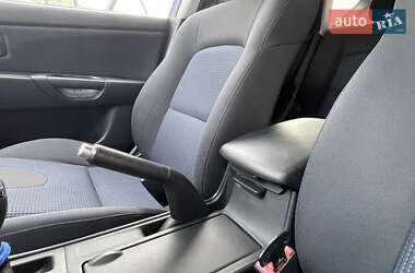 Хэтчбек Mazda 3 2005 в 