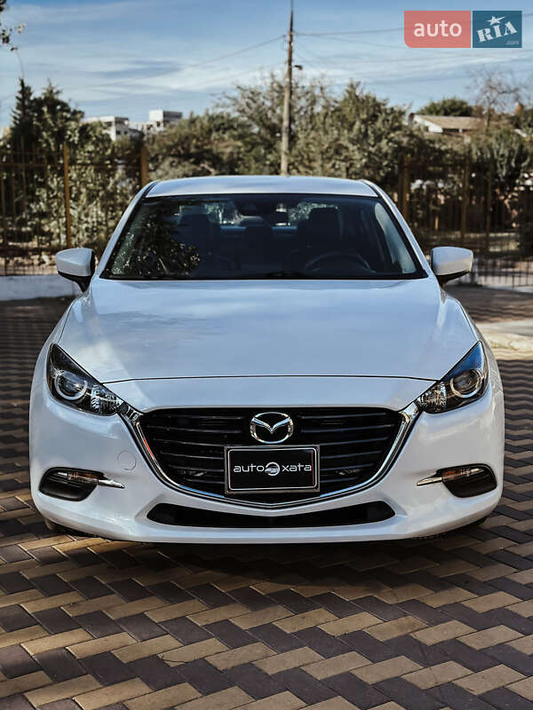 Mazda 3 2018