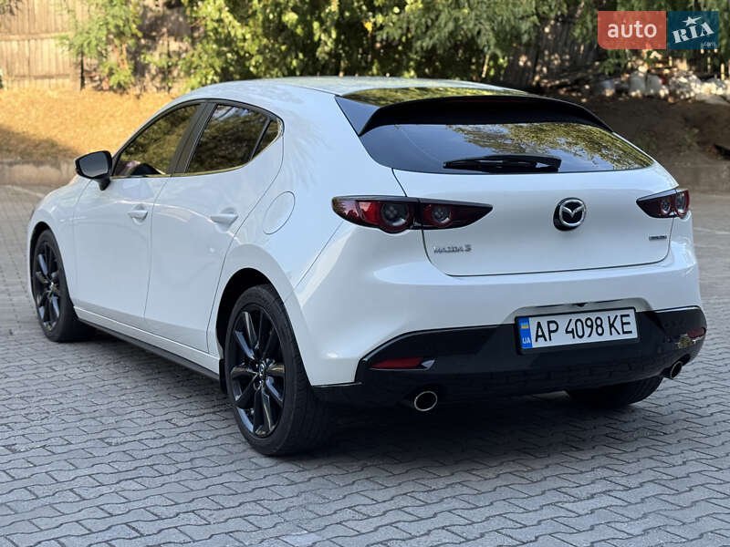 Хэтчбек Mazda 3 2019 в Запорожье