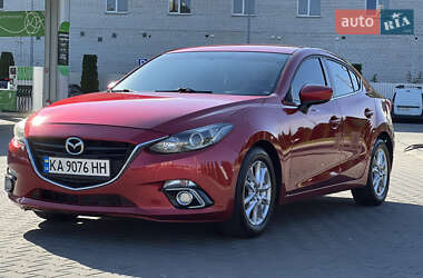 Седан Mazda 3 2014 в Киеве