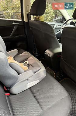 Хэтчбек Mazda 3 2011 в Львове