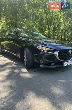 Седан Mazda 3 2018 в 