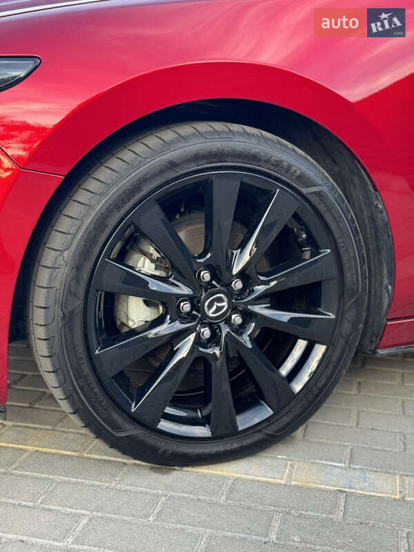 Седан Mazda 3 2023 в Киеве