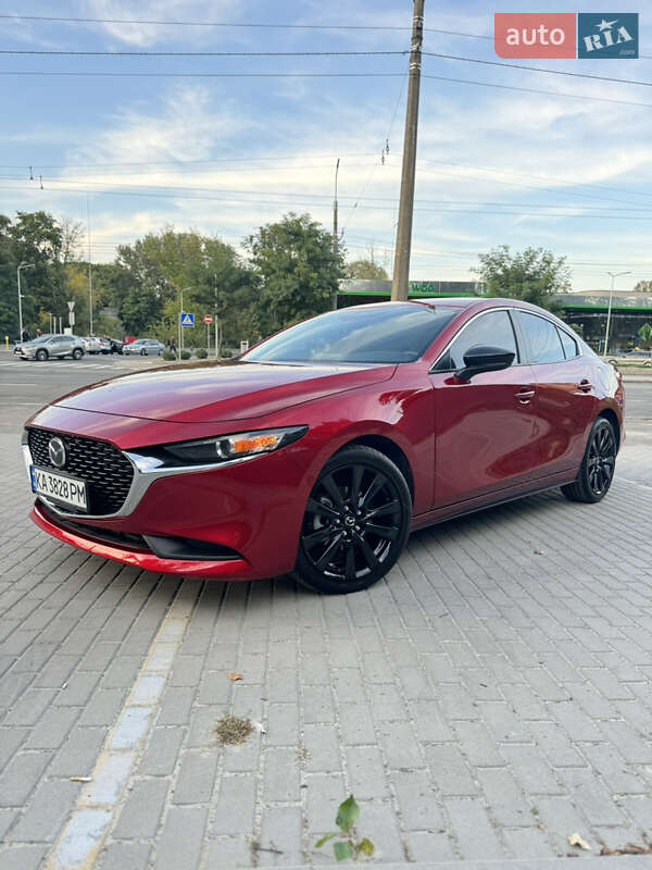 Седан Mazda 3 2023 в Киеве