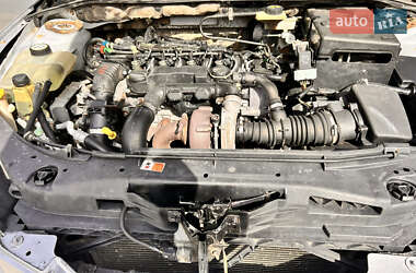 Хэтчбек Mazda 3 2004 в 