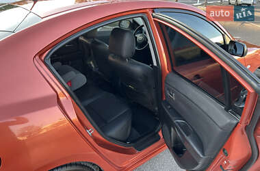 Седан Mazda 3 2004 в 