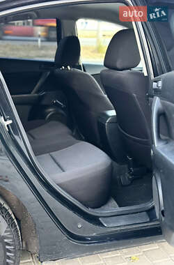 Седан Mazda 3 2010 в 