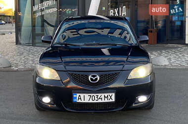 Седан Mazda 3 2004 в 