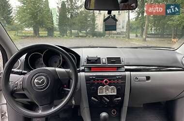 Хэтчбек Mazda 3 2007 в 