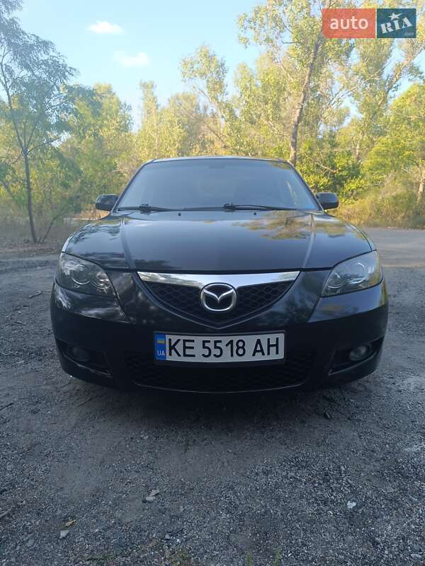 Седан Mazda 3 2006 в Дніпрі