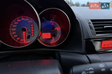 Хэтчбек Mazda 3 2006 в 
