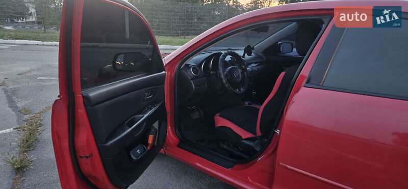 Седан Mazda 3 2005 в Харькове