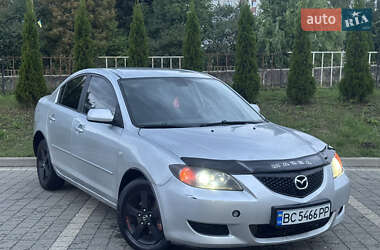 Седан Mazda 3 2004 в 