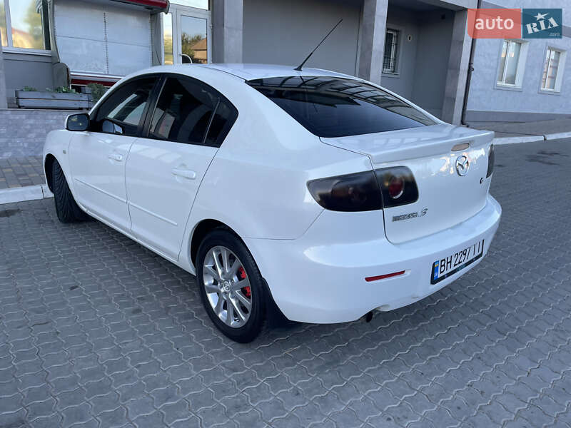 Седан Mazda 3 2008 в Одессе