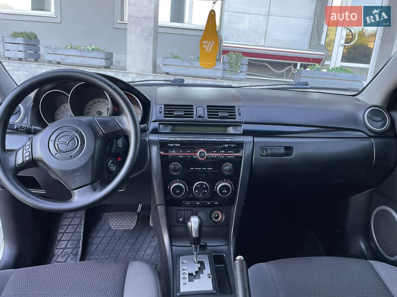 Седан Mazda 3 2008 в Одессе