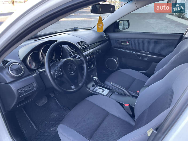 Седан Mazda 3 2008 в Одессе